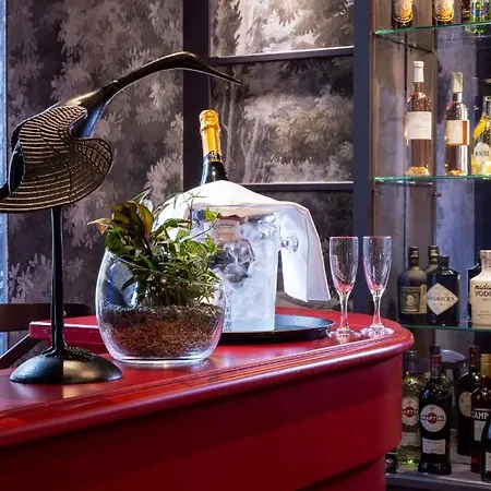 Les Jardins Du Luxembourg Hotell 4*
