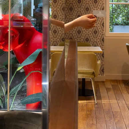 Hotell Les Jardins Du Luxembourg