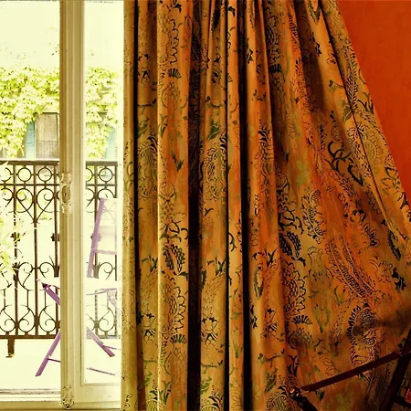 Les Jardins Du Luxembourg Hotell 4*