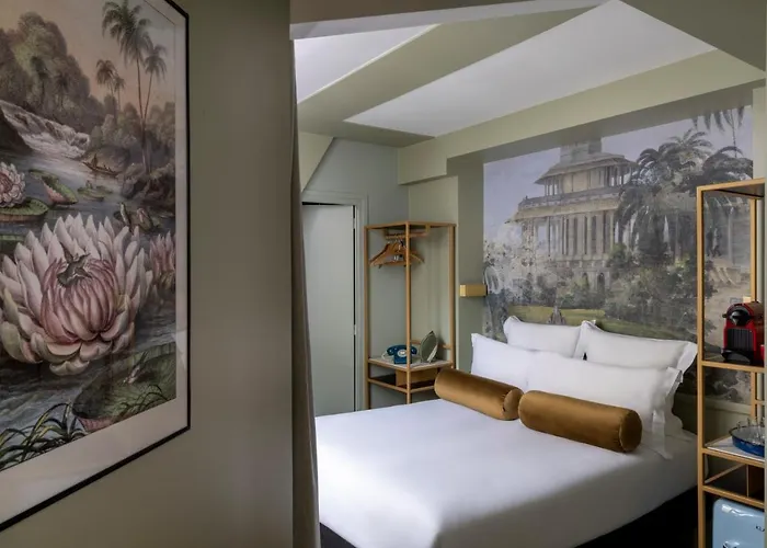 Les Jardins Du Luxembourg Hotel 4*