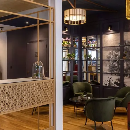 Hotell Les Jardins Du Luxembourg 4*