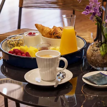 Hotell Les Jardins Du Luxembourg