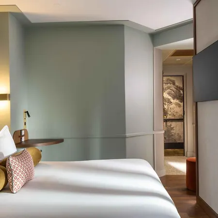 Les Jardins Du Luxembourg Hotel