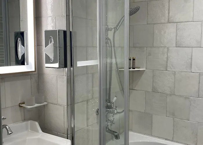 Les Jardins Du Luxembourg 4*