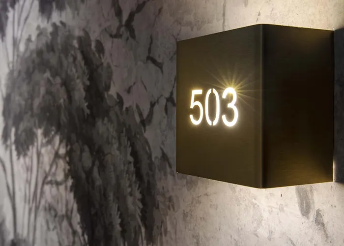 Les Jardins Du Luxembourg 4*