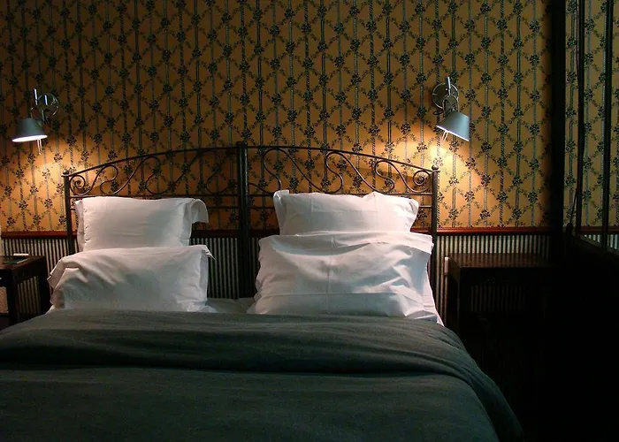 Hotel Les Jardins Du Luxembourg 4*