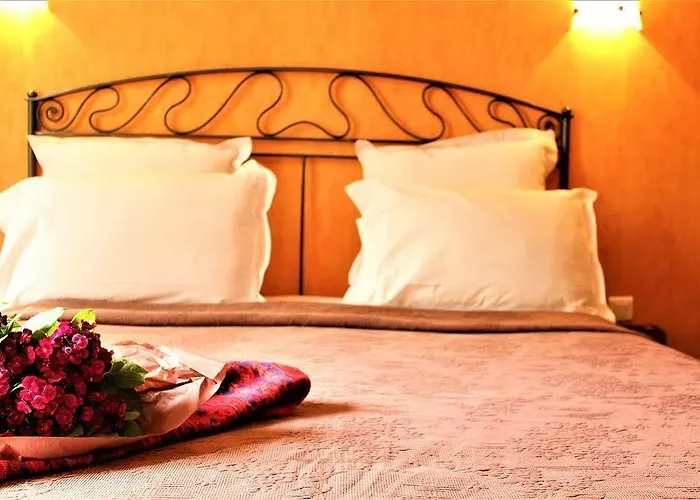 Les Jardins Du Luxembourg 4*