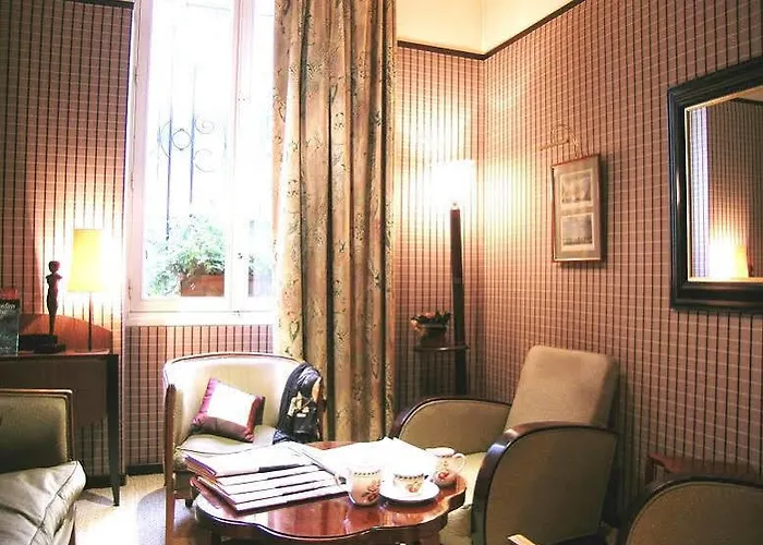 Hotel Les Jardins Du Luxembourg Parigi