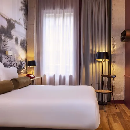 Les Jardins Du Luxembourg 4* פריז