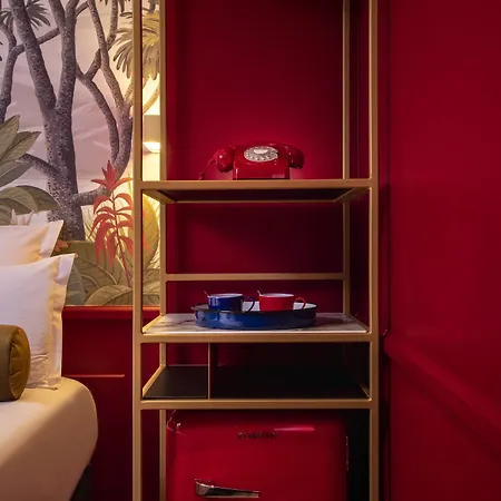 Les Jardins Du Luxembourg 4* פריז