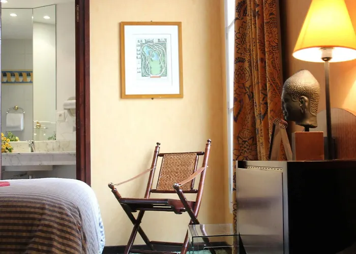 Les Jardins Du Luxembourg Hotel 4*